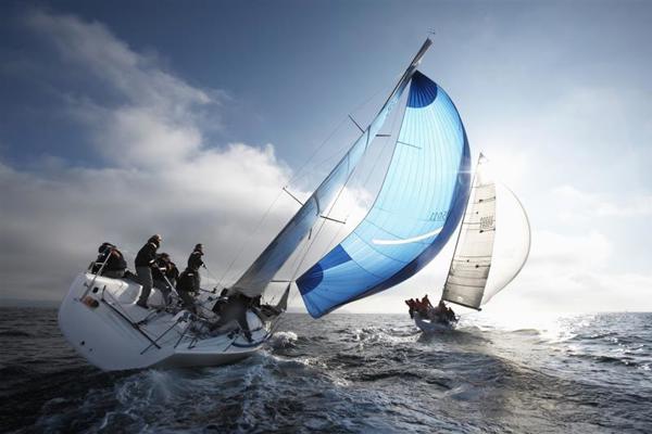 racing boats on the water