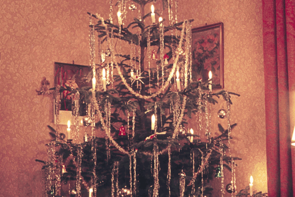 1980s style christmas tree 